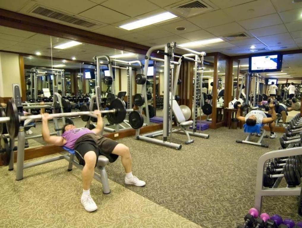 โรงแรมมาร์โค โปโล ดาเวา Davao ภายนอก รูปภาพ A gym in Singapore