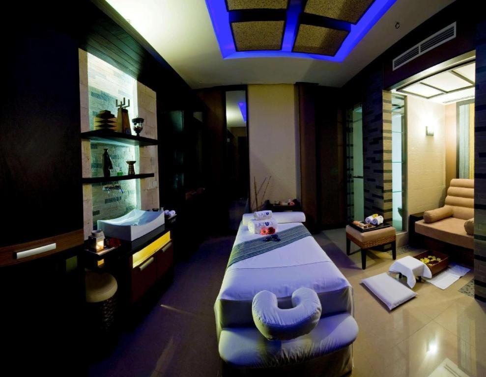 โรงแรมมาร์โค โปโล ดาเวา Davao ภายนอก รูปภาพ Spa at the Taj Mahal Palace, Mumbai