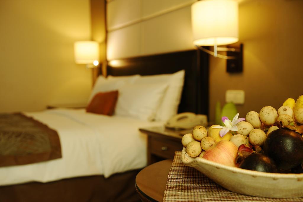โรงแรมมาร์โค โปโล ดาเวา Davao ภายนอก รูปภาพ A room at the hotel