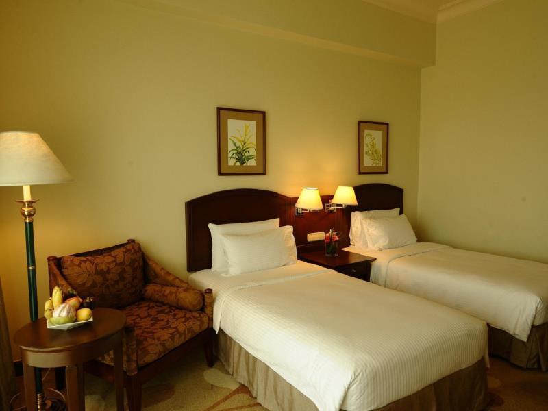 โรงแรมมาร์โค โปโล ดาเวา Davao ภายนอก รูปภาพ A room at the hotel