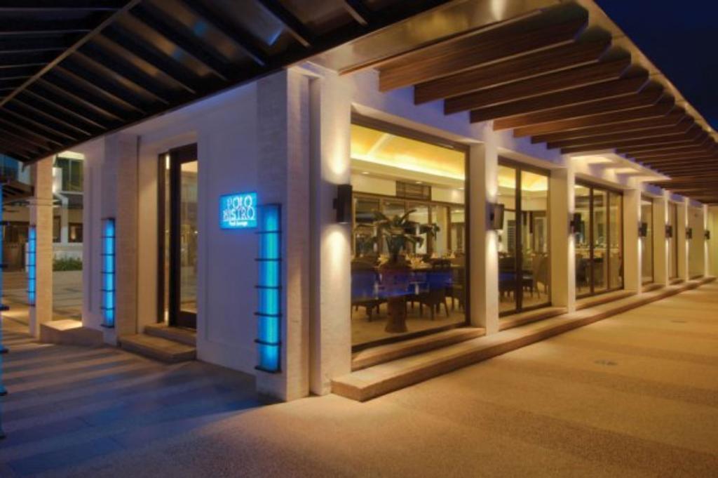 โรงแรมมาร์โค โปโล ดาเวา Davao ภายนอก รูปภาพ The restaurant at the hotel