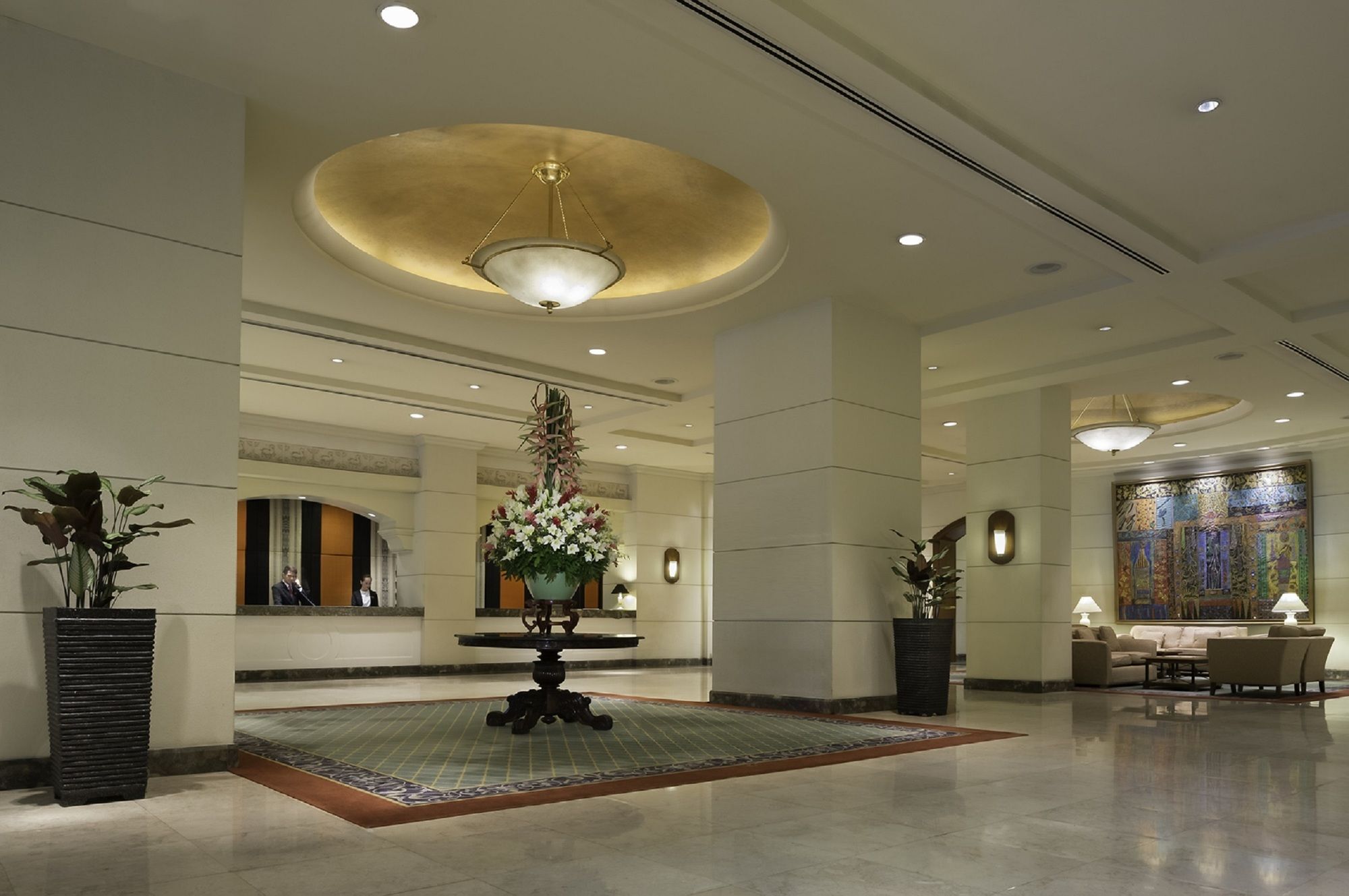 โรงแรมมาร์โค โปโล ดาเวา Davao ภายนอก รูปภาพ The lobby of the Taj Bengal